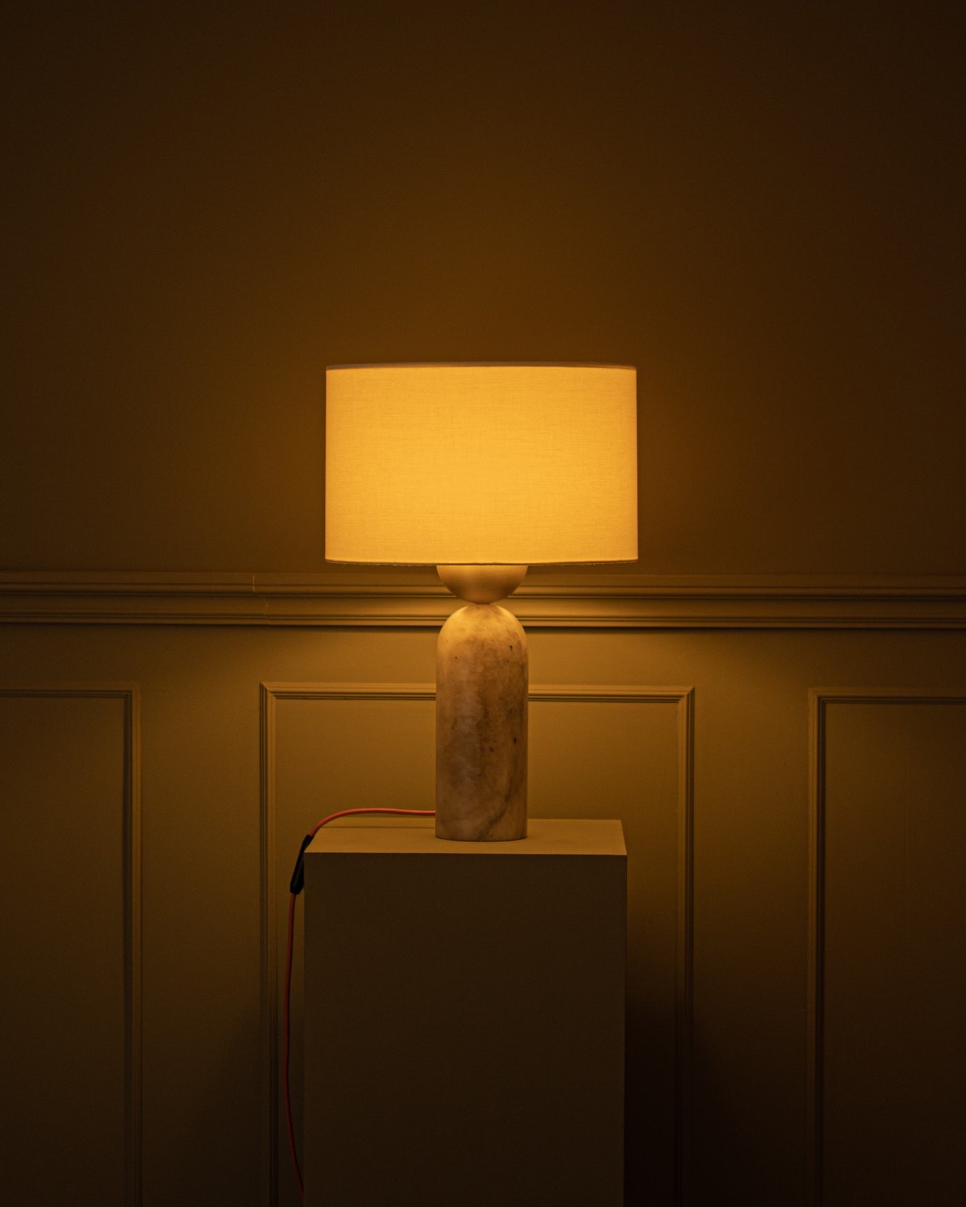 Lampe de table, Peona Tobacco Alabaster